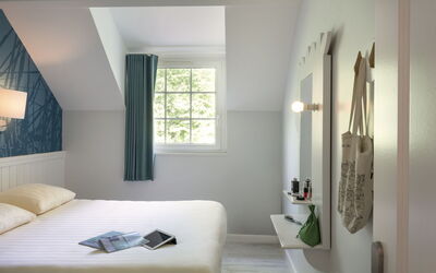 Accommodation:&nbsp;Lakeside Cottage Premium 601.10