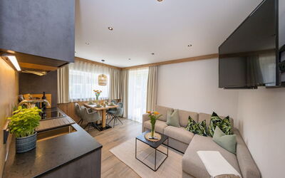 Top 2 420.2: Table, Furniture, Couch, Property, Plant, Building, Houseplant, Living Room, Interior Design, Lighting