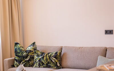 Top 5 420.5: Furniture, Interior Design, Couch, Living Room, Textile, Home, Room, Throw Pillow, Pink, Lighting