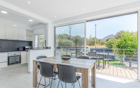 Gironés: Table, Furniture, Property, Building, Plant, Chair, Cabinetry, Wood, Countertop, Interior Design