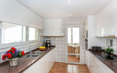 Accommodation:&nbsp;Panorama 413.2