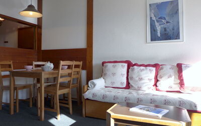 Accommodation:&nbsp;Le Chamois Blanc 600.10