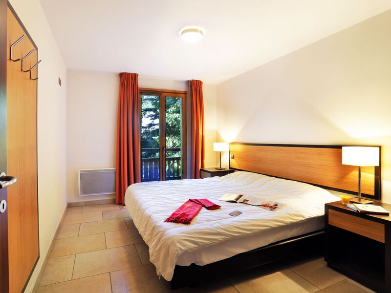 Accommodation:&nbsp;L'Adret 652.4