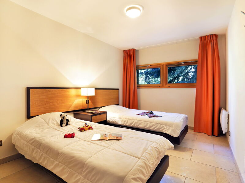 Accommodation:&nbsp;L'Adret 652.3