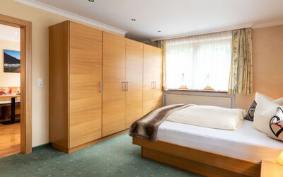 Accommodation:&nbsp;Gams 208.1
