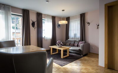 Accommodation:&nbsp;#5 mit Balkon 121.7