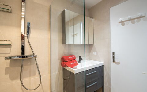 Les Pradels: Sink, Building, Tap, Interior Design, Floor, Wood, Flooring, Plumbing Fixture