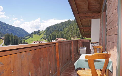 Elisabeth: Cloud, Sky, Wood, Mountain, Building, Tree, Wood Stain, Leisure, Hardwood, Table