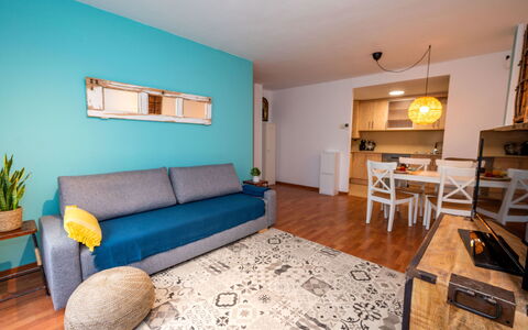 Ancora: Furniture, Property, Table, Plant, Couch, Comfort, Wood, Interior Design, Floor