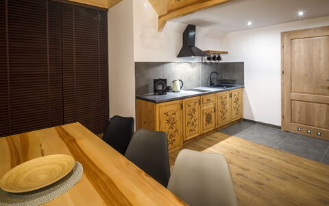Zakopane 460: Furniture, Cabinetry, Table, Wood, Chair, Kitchen, Countertop, Flooring, Floor, Wood Stain