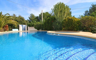 Calpe Calp 1100: Water, Cloud, Sky, Plant, Swimming Pool, Azure, Blue, Tree, Natural Landscape, Arecales