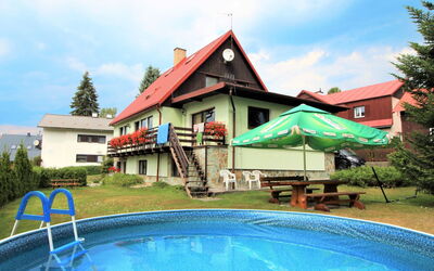 Harrachov Pool & Garden