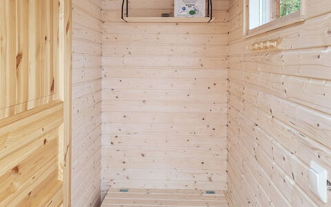 Kolin Kangastus Apila 1: Bed, Furniture, Bedroom, Interior Design, Bedding, Bed Sheet, Flooring, Wood, Floor, Room