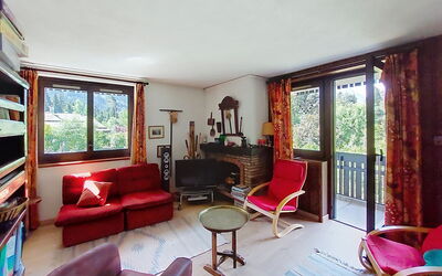 Accommodation:&nbsp;Champraz 100.18