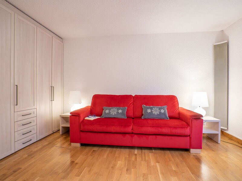 Accommodation:&nbsp;Champraz 100.17
