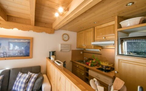 Accommodation:&nbsp;Grand Roc 200.7