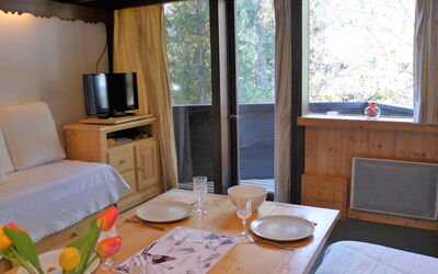 Accommodation:&nbsp;Grand Roc 200.4
