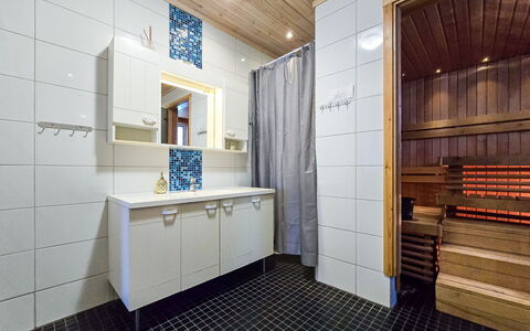 Oravajärven Talo (Ent. Suomela): Wood, Siding, Cottage, House, Home, Plank, Garden Buildings, Log Cabin, Hardwood, Porch