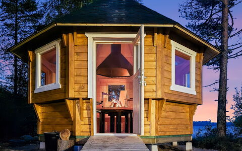 Oravajärven Talo (Ent. Suomela): Wood, Siding, Cottage, House, Home, Plank, Garden Buildings, Log Cabin, Hardwood, Porch