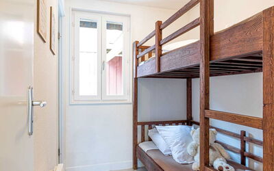 Accommodation:&nbsp;Les Rives Marines 110.2