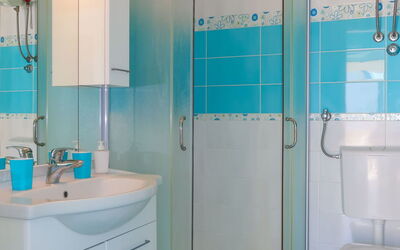 Accommodation:&nbsp;Ivana 114.2