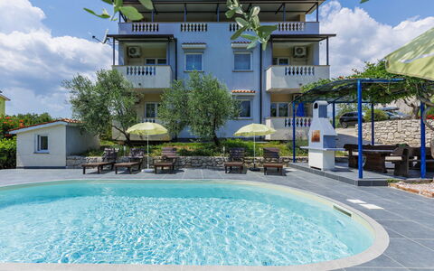 Labin 389: Estate, Outdoor Furniture, Villa, Courtyard, Balcony, Hotel, Mansion