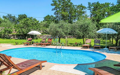 Accommodation:&nbsp;Gordana 389.4