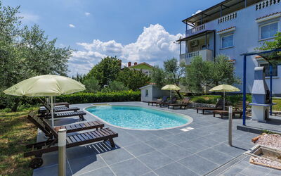 Labin 389: Outdoor Furniture, Shade, Chair, Garden, Landscaping, Courtyard, Estate, Yard, Swimming Pool, Villa