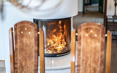 Katschberg 8: Food, Wood, Kitchen Appliance, Home Appliance, Plant, Barware, Ingredient