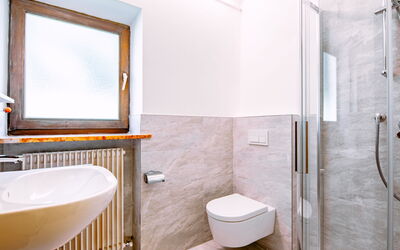 Accommodation:&nbsp;Cesa Minach 440.2