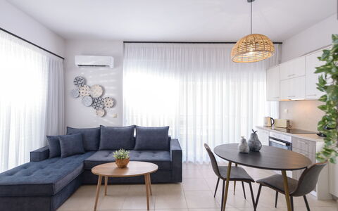 Accommodation:&nbsp;Kantanou 1