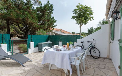 Accommodation:&nbsp;Les Maisons de L'Océan 220.2