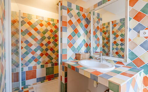 Reves de Rives: Mirror, Property, Building, Plumbing Fixture, Azure, Bathroom, Orange, Textile, Sink, House