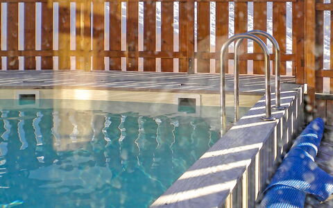 Bourg St Maurice 651: Water, Property, Building, Azure, Swimming Pool, Body Of Water, Leisure, Wood, Outdoor Furniture, Chair