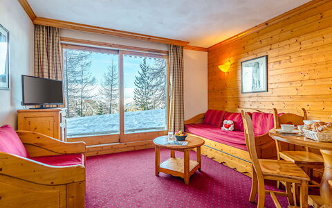 La Plagne 647: Furniture, Window, Building, Comfort, Wood, Table, Lighting, Orange, Interior Design, Bed Frame