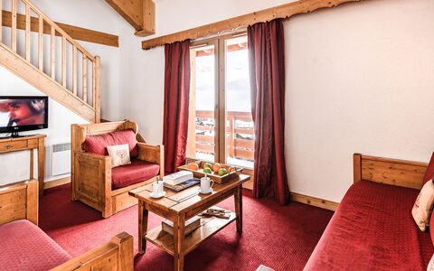La Toussuire 651: Furniture, Comfort, Table, Wood, Window, Interior Design, Orange, Curtain, Building, Living Room