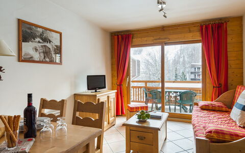 Serre Chevalier 651: Table, Picture Frame, Property, Cabinetry, Window, Curtain, Wood, Drawer, Interior Design, Desk