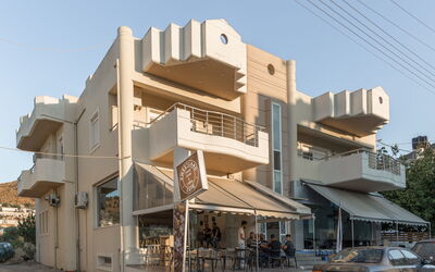 Pyrgos Apartment