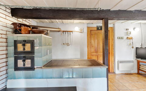 Kámen: Cabinetry, Furniture, Countertop, Kitchen, Wood, Kitchen Appliance, Beam, Interior Design, Wood Stain, Flooring