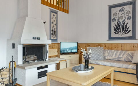Siulapalkinen a 4: Furniture, Interior Design, Flooring, Wood, Floor, Ceiling, Room, Living Room, Couch, Television