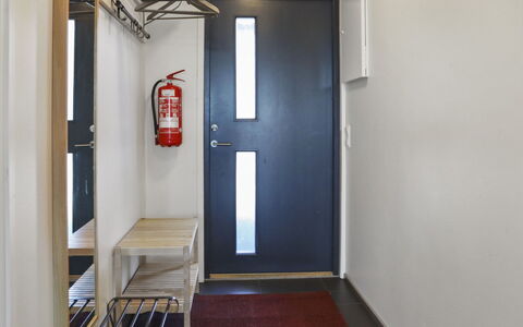 Skivillas 78 (4): Bed, Furniture, Bedroom, Interior Design, Bedding, Bed Sheet, Flooring, Wood, Floor, Room