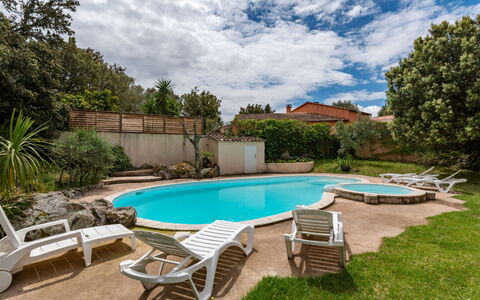 Corba Bala: Water, Cloud, Plant, Furniture, Property, Sky, Swimming Pool, Tree, Building, Outdoor Furniture