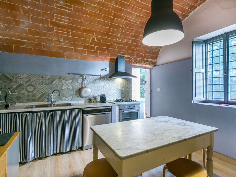 Accommodation:&nbsp;Pietra 858.2