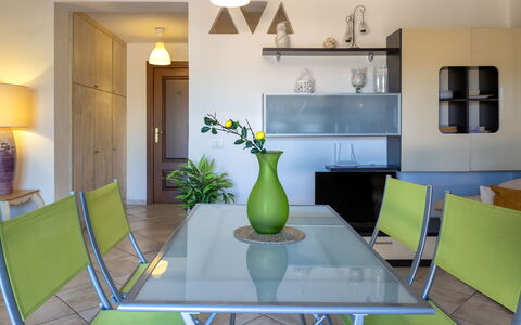 Robby: Furniture, Interior Design, Flooring, Wall, Table, Chair, Wood, Floor, Dining Room, Ceiling