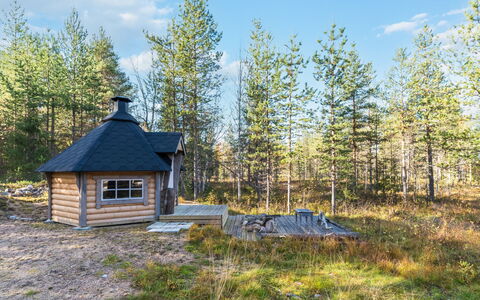 Lomaperä: Wood, House, Snow, Cottage, Home, Winter, Roof, Freezing, Siding, Slope