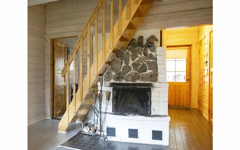 Villa Pipa: Cottage, House, Home, Garden Buildings, Siding, Log Cabin, Farmhouse, Estate, Shed, Yard