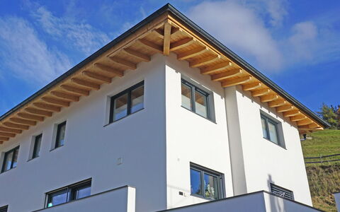 Apart Handle: Snow, Sky, Mountain, Window, Cloud, Building, House, Slope, Tree, Cottage