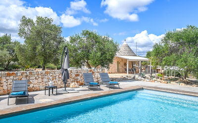 Trullo Ulivo - Galante, Apulia, Italy