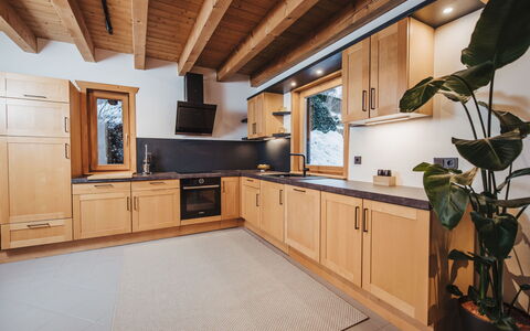 Chalet 1018: Cabinetry, Countertop, Furniture, Houseplant, Wood, Interior Design, Floor, Kitchen, Flooring, Building