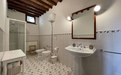 Accommodation:&nbsp;Carro